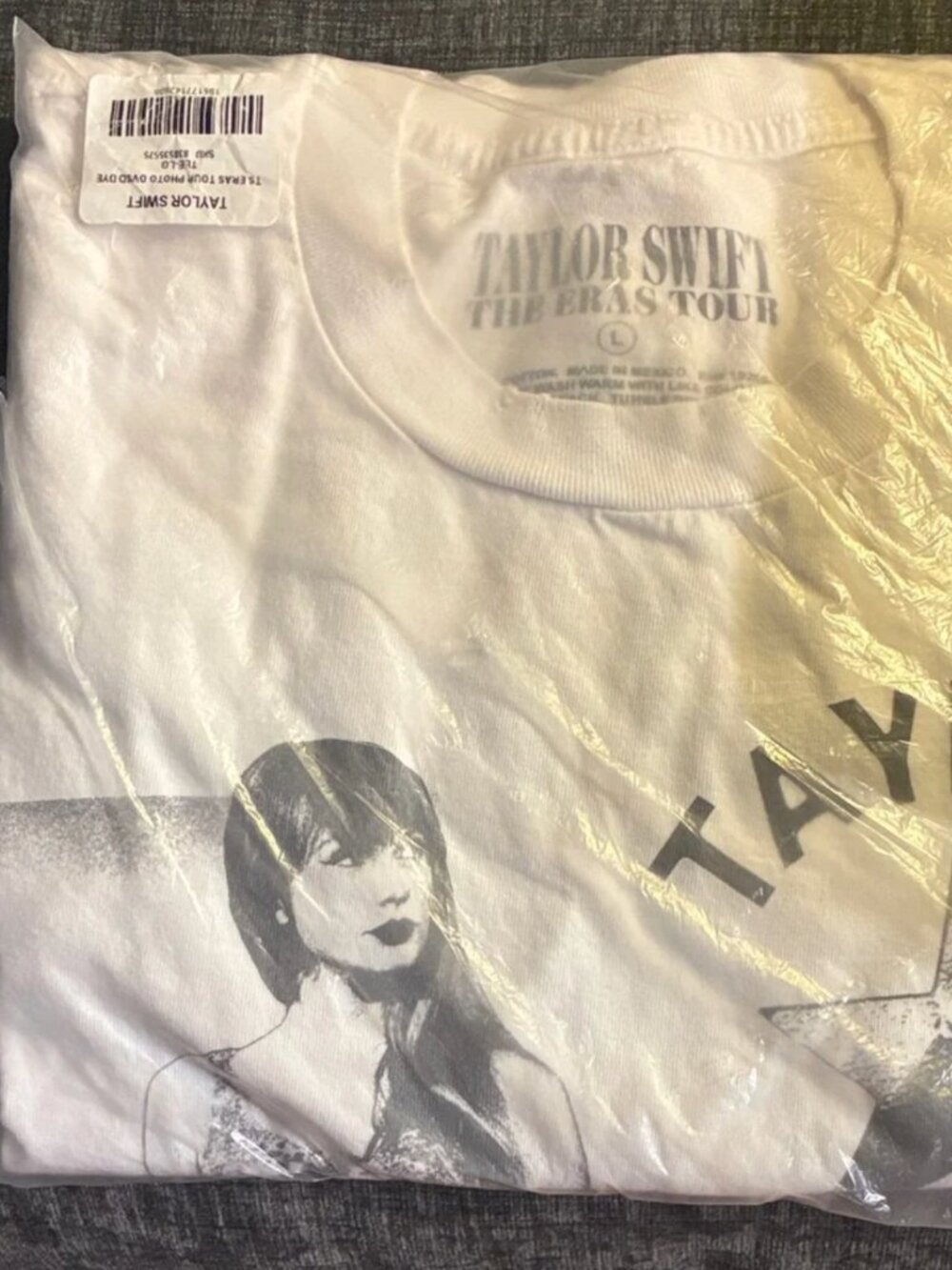 Official Taylor Swift Eras Tour Concert Tee Shirt Size L White